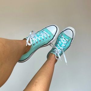 Light Blue Converse - 7.5/8